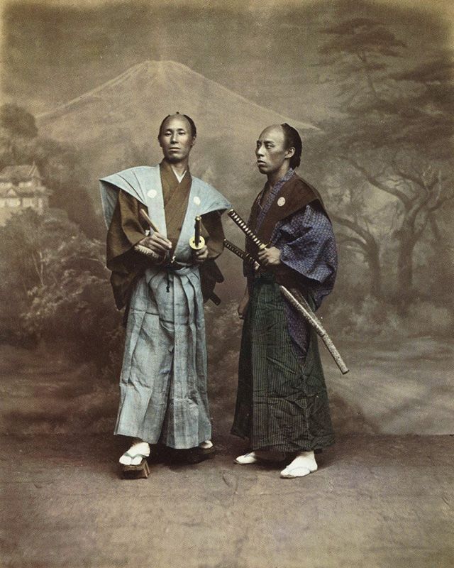 « Deux officiers » par Stillfried